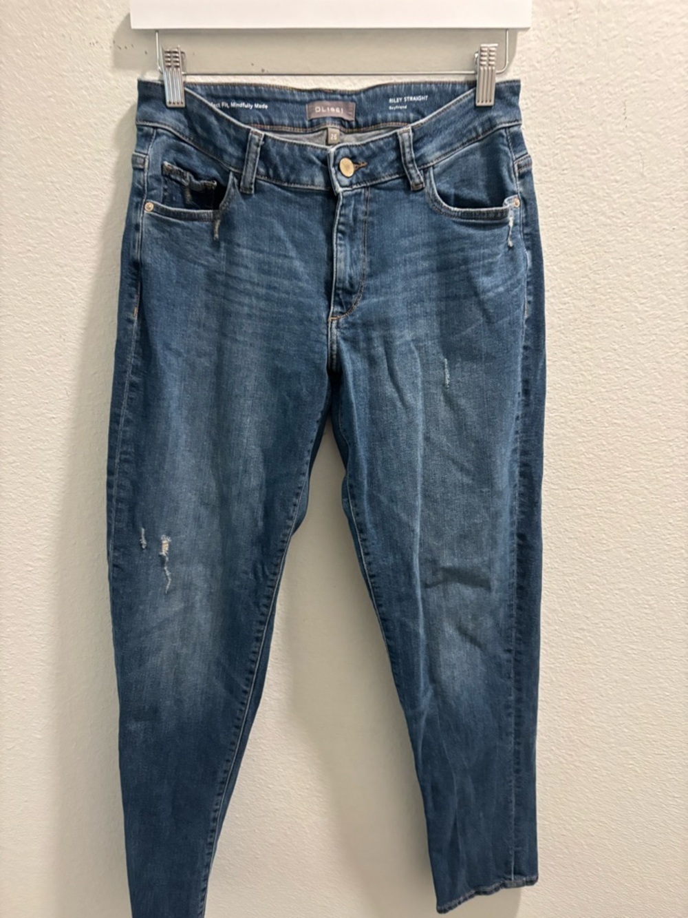 DL1961 Riley Straight Boyfriend Jeans, size 26
